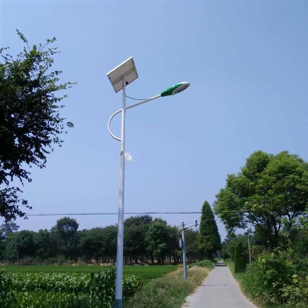 山南太阳能路灯-LB-09