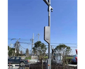 山南太阳能路灯厂家