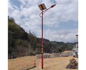 山南太阳能路灯生产厂家