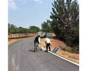 山南太阳能路灯安装