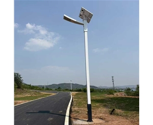 山南太阳能一体化路灯厂家